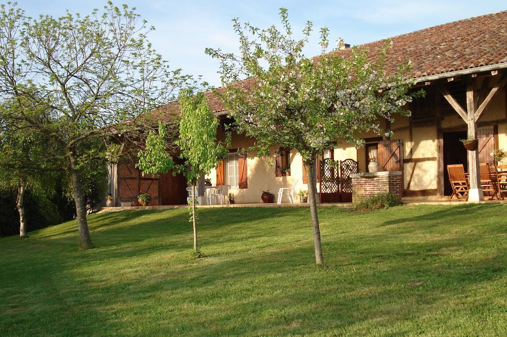 La Croix De Bois Jayat Exterior foto